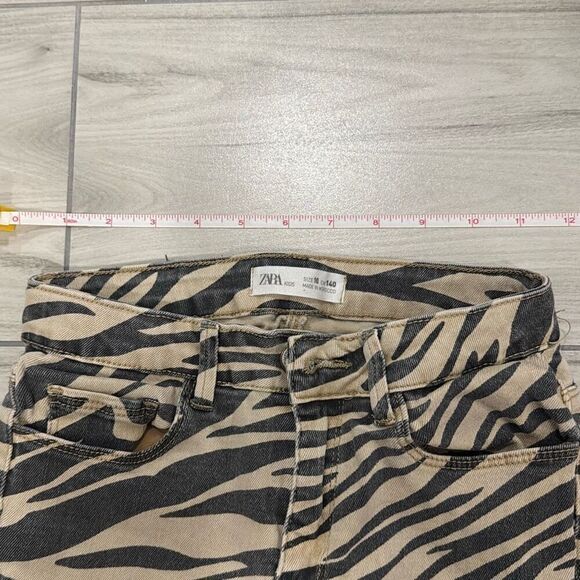Zara girls tiger print jeans size 10 - Picture 5 of 6